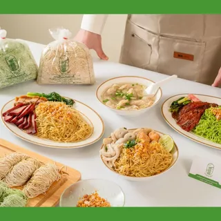 บะหมี่ไผ่เขียว บะหมี่ไข่เกรดพรีเมียม สูตรต้นตำรับกวางตุ้ง เส้นกลม 10 ก้อน(ครึ่งกิโล)