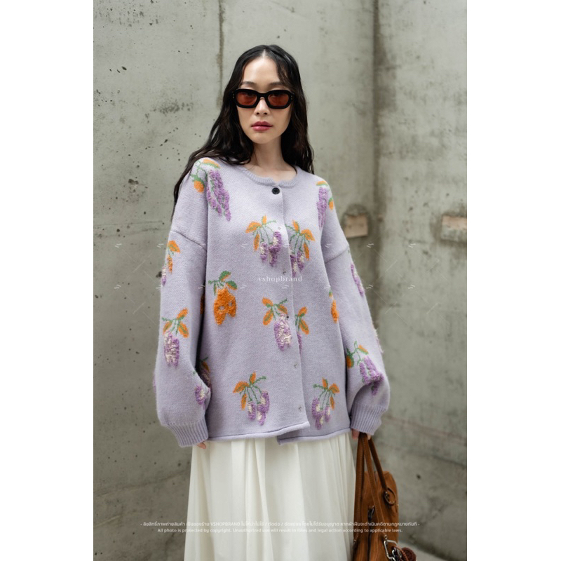 เสื้อไหมพรมแขนยาวปักพวงองุ่น
