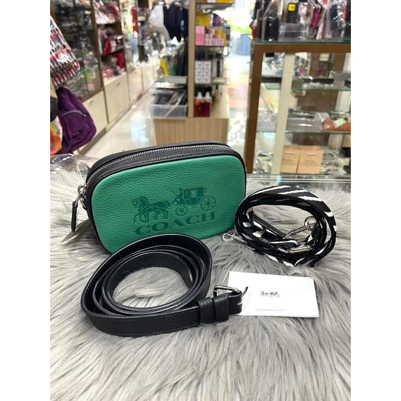 กระเป๋า Coach F75907 คาดอก/คาดเอวได้ 🧧🧧 4,590฿  Dne’ UDtown