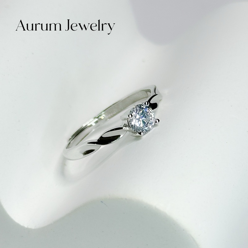 Aurum Jewelry: แหวนเพชร cz เม็ดเดี่ยว เงินแท้ แหวนปรับขนาดได้ รุ่น Caige (ราคาต่อ 1 วง)