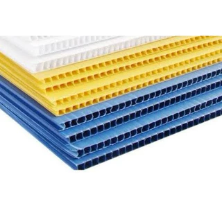 ฟิวเจอร์บอร์ด ขนาด 49x65 / 65x120ซม. รุ่นหนา 5 มิล Future Board พลาสติก แผ่นลูกฟูก พีพีบอร์ด ฟิวเจอบอด US.Station