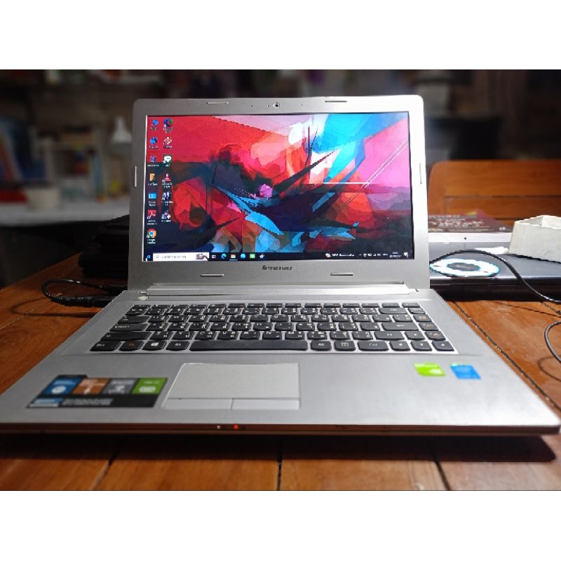 notebook lenovo z4070 มือสองสภาพดี core i5 gen4 nvidia GeForce 840m