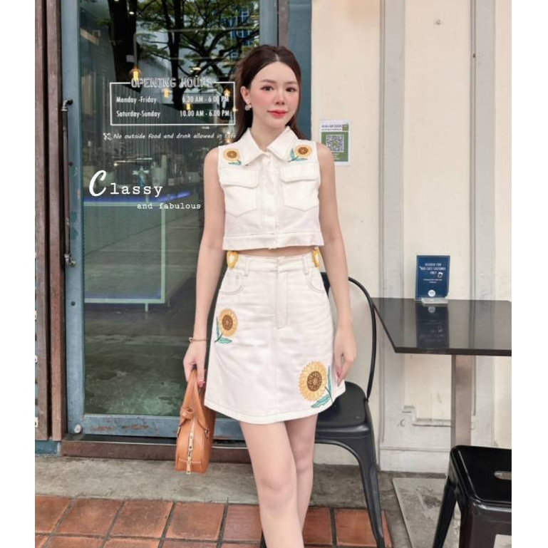 Classy Set เสื้อ+กระโปรงยีนส์สั้น(*สอบถามสต๊อกก่อนกดสั่งน๊า)