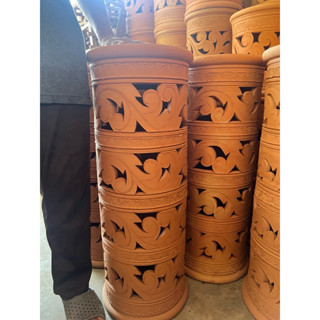 ฐานวางดินเผาทรงสูง27.5นิ้วกว้าง11นิ้ว(สั่งได้ลังละ1ใบ)ตกแต่ง…