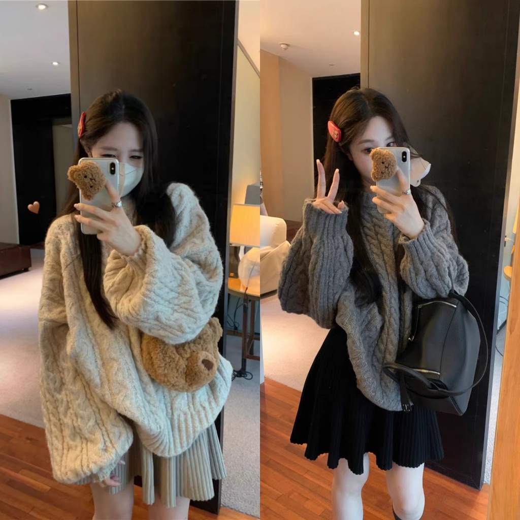 พร้อมส่ง 2สี เสื้อสเวตเตอร์ไหมพรมถักแขนยาวทรงOversize ผ้าหนานุ่ม (T340)
