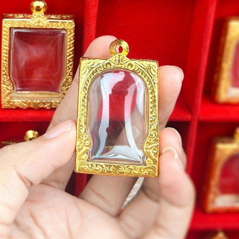 GOLD PVD | รวมกรอบพระสมเด็จ กรอบพระเพิ่มทอง 2 เท่า ทำผิวทองด้วยนวัตกรรม PVD ไม่ลอก ไม่ดำ ไม่แพ้