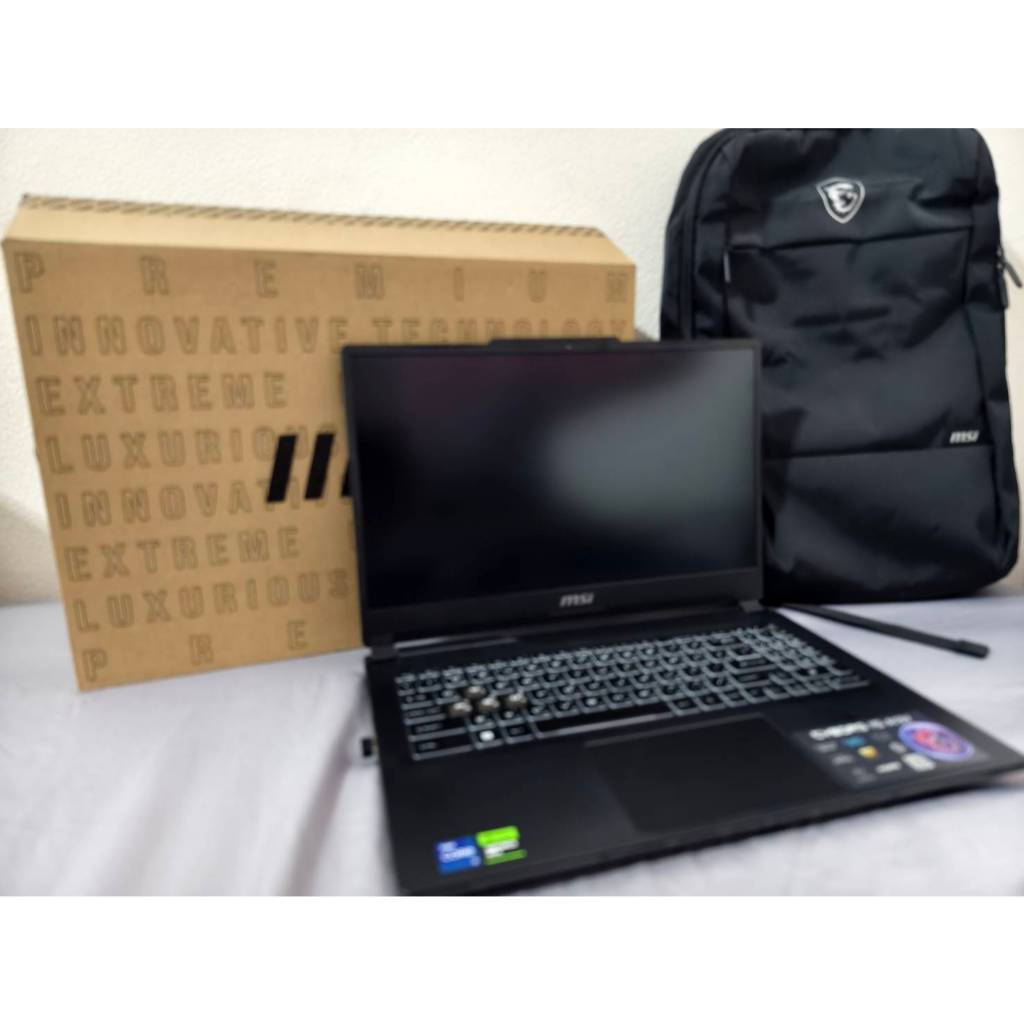 MSI Cyborg 15 A13VFK-873TH (15.6) Translucent Black