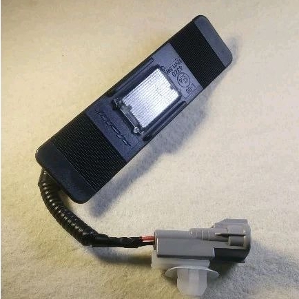 FOMM One ไฟส่องป้ายทะเบียนรถ