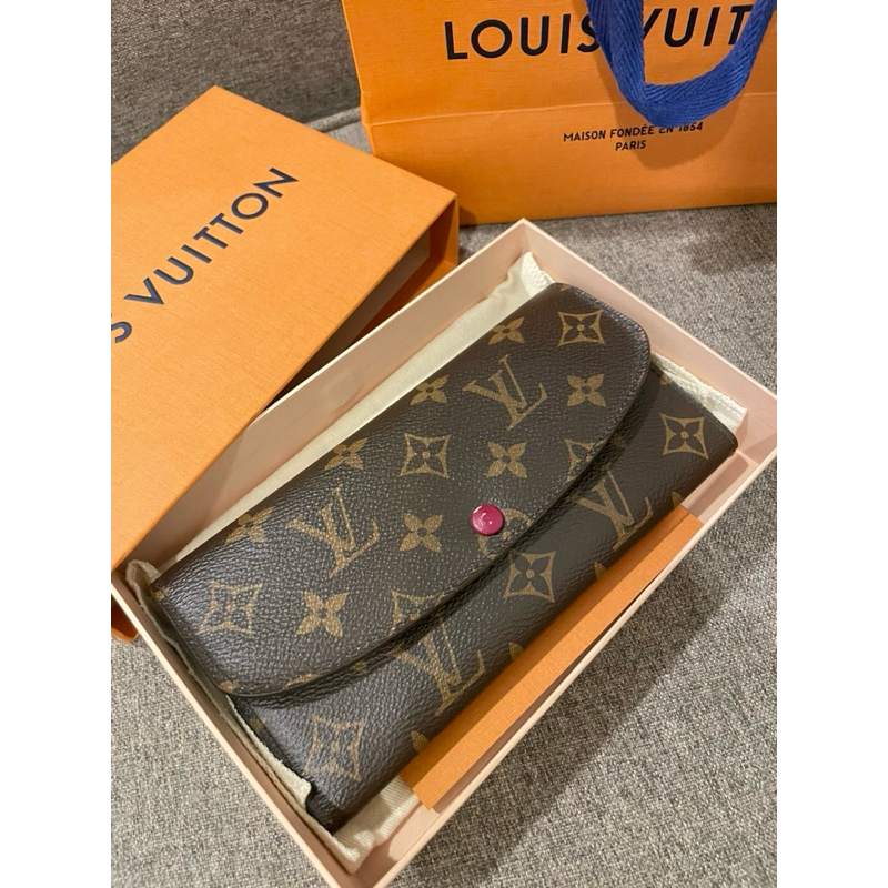 lv emilie wallet used‼️ของแท้