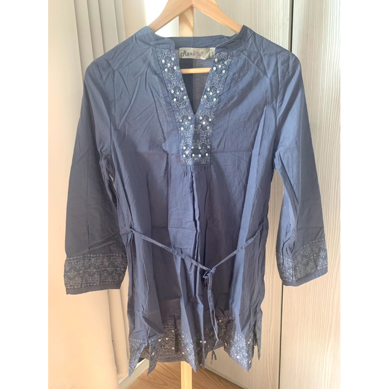 เสื้อผ้าฝ้าย ตัวยาว เเต่งปัก อกเสื้อ 36 JJ02