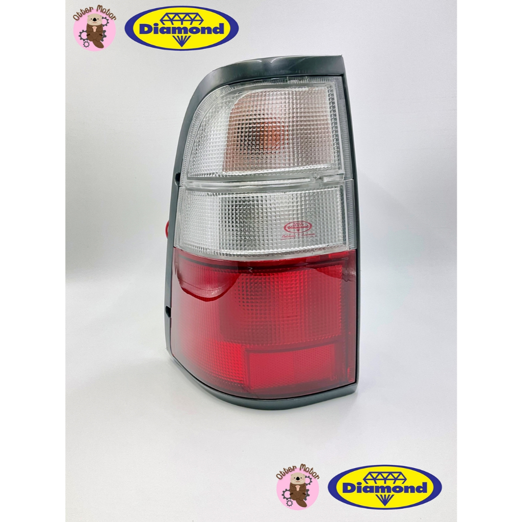 ตราเพชร ไฟท้าย ISUZU TFR DRAGON EYE ปี 1998 -2001 อีซูซุ ดราก้อนอาย ไดมอนด์ Diamond