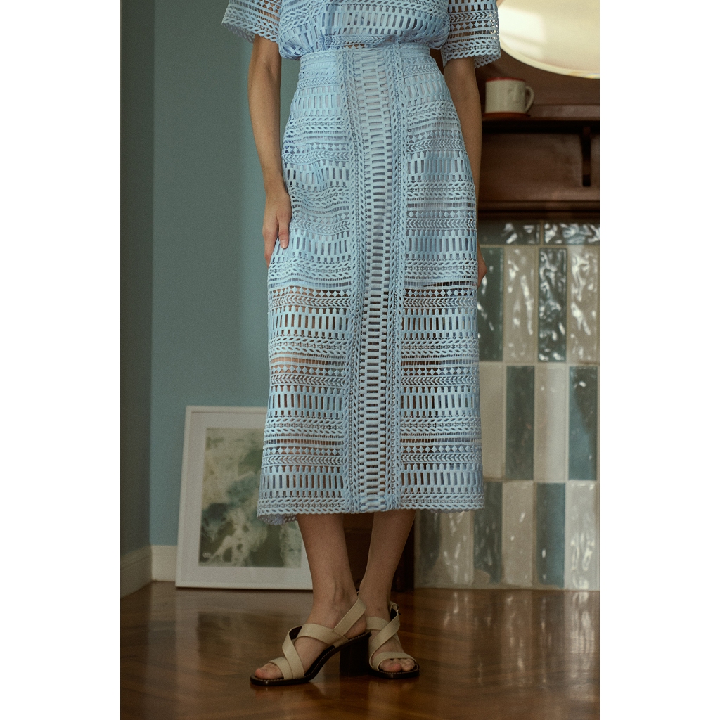 (พร้อมส่ง) Perana กระโปรงลูกไม้ Tina Skirt (สีฟ้า Blue)