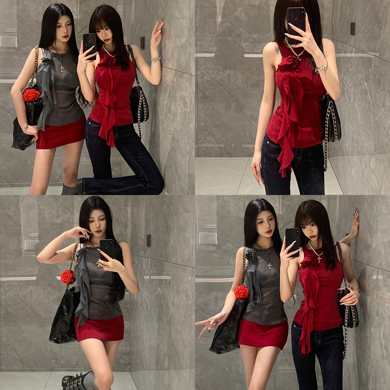 Kitty.พร้อมส่ง เสื้อครอปcrop top แฟชั่นผู้หญิง เสื้อแขนกุด ผ้าริบบิ้นถัก ลายดอกไม้ สามมิติ เสื้อกล้ามไหมพรม