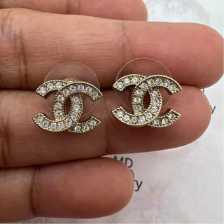 พร้อมส่ง ต่างหูฝังเพชรติดหูน่ารักเรียบๆงานคุณภาพ รุ่นคลาสสิค ขนาด 1.3 ก้านเงิน925 ไม่แพ้ ไม่ค้น เป็นมิตรต่อ