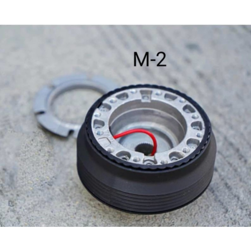 คอพวงมาลัยแต่ง M-2 คอบาง สำหรับรถรุ่น Lancer 92-95 E-Car,สเปชวากอน 92 กะบะ L200 ไซโครน, แชมป์, กาแลน