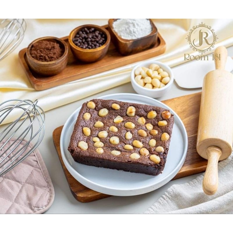 Macadamia Brownies (Homemade)