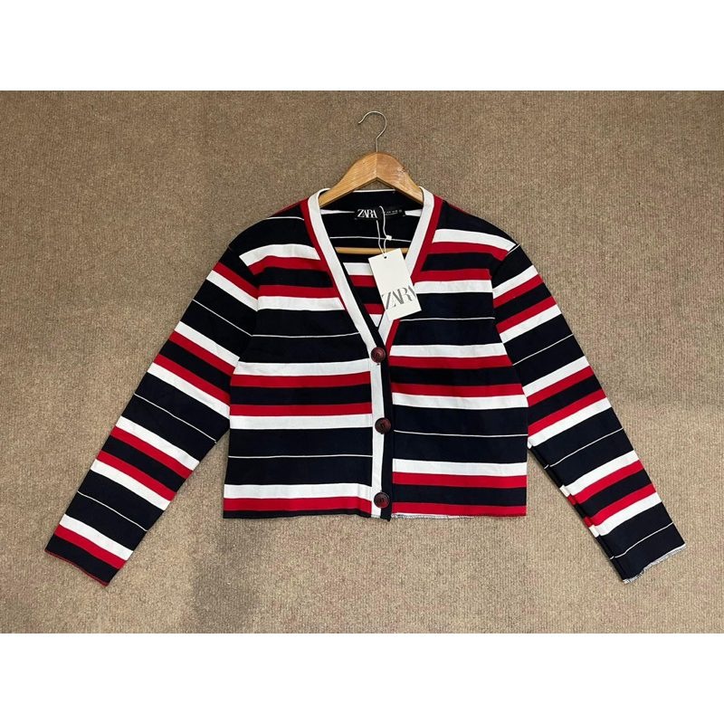Zara Cardiganไหมพรมลายคอวี