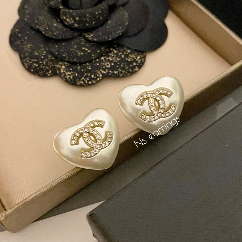 NS.EARRINGS | CN59 - ต่างหู CC แบบติดหูรูปหัวใจ