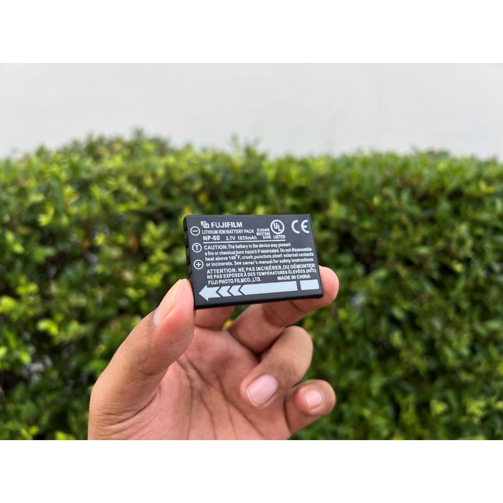 FNP-60 แบตเตอรี่กล้อง FUJIFILM รุ่น NP-60 (3.7V 1035 mAh) Li-ion สีดำ ของใหม่ ราคาถูก