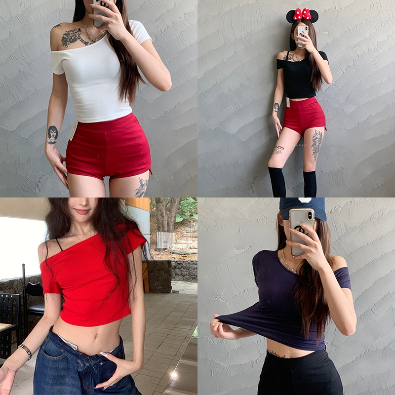 Alisa.พร้อมส่ง เสื้อยืดผู้หญิง คอไม่สมมาตร เสื้อยืดมีฟองน้ำ แขนสั้น เสื้อแขนสั้นปาดไหล่ข้างเดี่ยว สีพื้น แมทช์ง่าย ต้องม