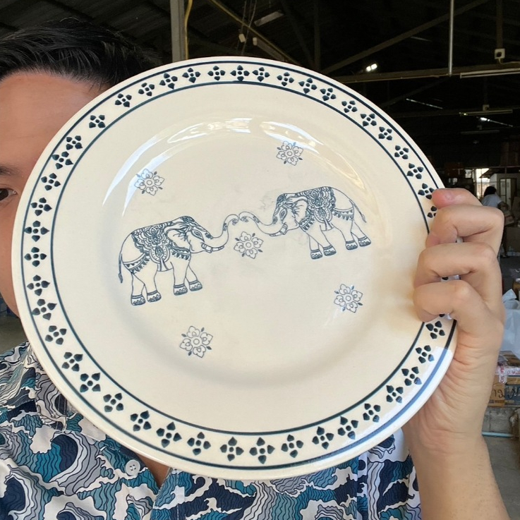 จานเซรามิก ขนาด 10.5 นิ้ว ลายช้าง เซรามิคเนื้อสโตนแวร์(Stoneware) สินค้าจากลำปาง ออกใบกำกับภาษีได้