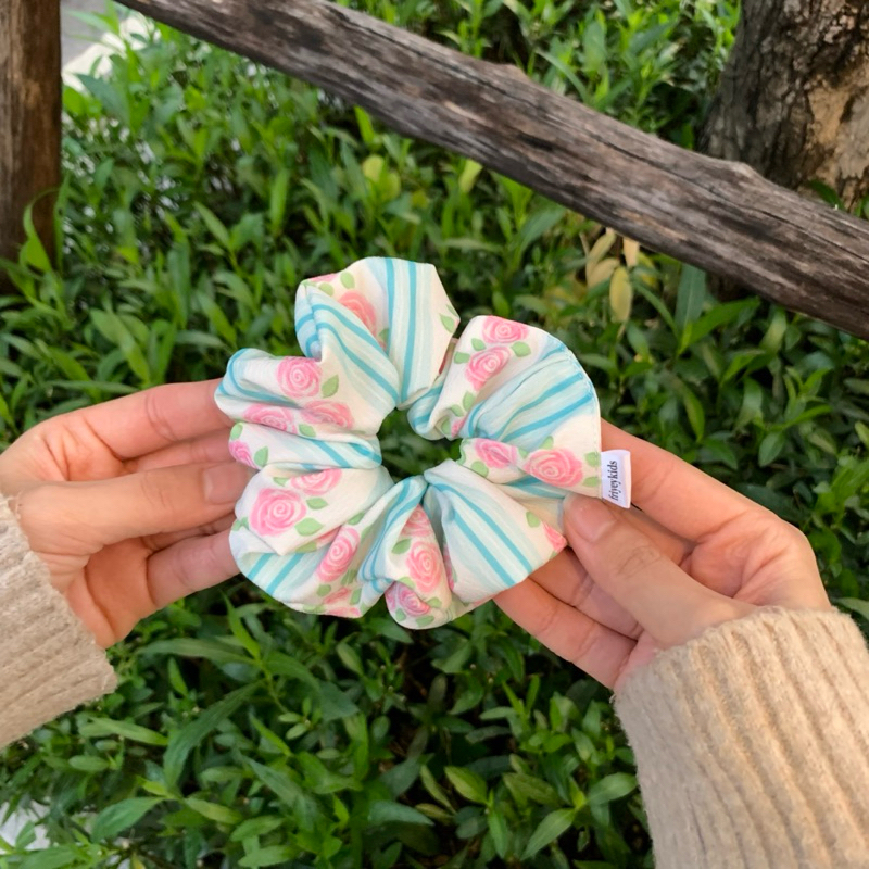 friyeykids rosewood (scrunchies)
