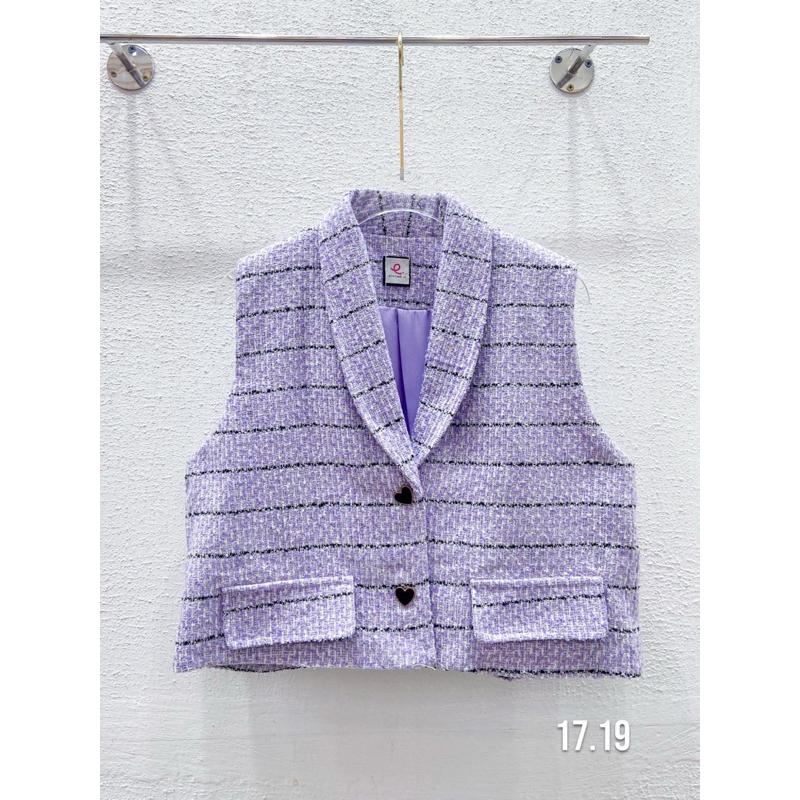 Simply tw crop ครอปคอปก น่ารัก ดูดี ดูแพง  เนื้อผ้า เนื้องานสวย รองซับใน กระดุมหัวใจน่ารักเชียว