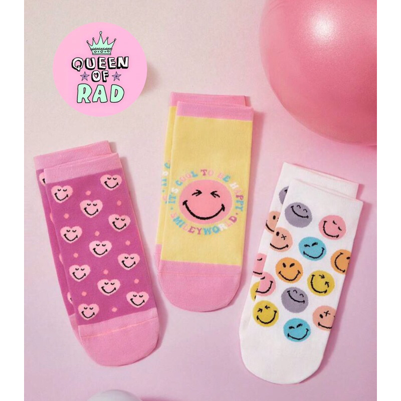 [พร้อมส่ง ] ถุงเท้า Smiley World แพ๊คละ 3 คู่
