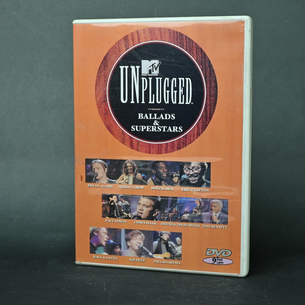 No.28 DVD Concert ดีวีดีคอนเสิร์ต Unplugged Ballads & Supersters รวมเพลงบัลลาดของศิลปินชั้นยอด โดย M