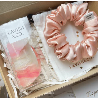 [พร้อมส่ง] MINI Gift set #3 กิ๊ฟหนีบผม เปลี่ยนสี 8 CM +Scrunchies 11*11 CM ฟรีติดชื่อ+การ์ด+ถุงผ้า+กล่องครบเซต