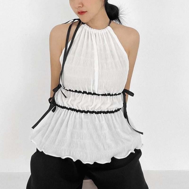 [MYN] RUFFLE TOP ———
