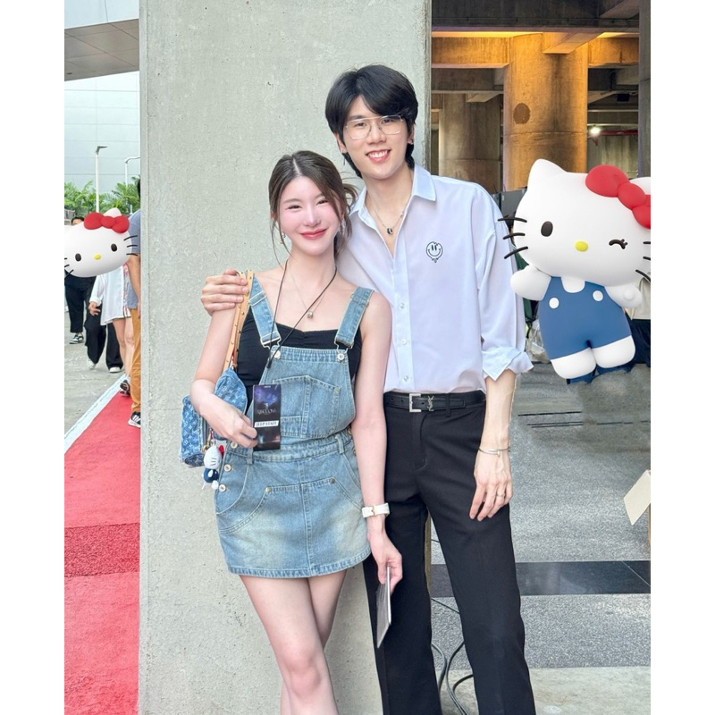 ชุดเอี๊ยมกระโปรงยีนส์สั้น แต่งกระเป๋าหน้า3329