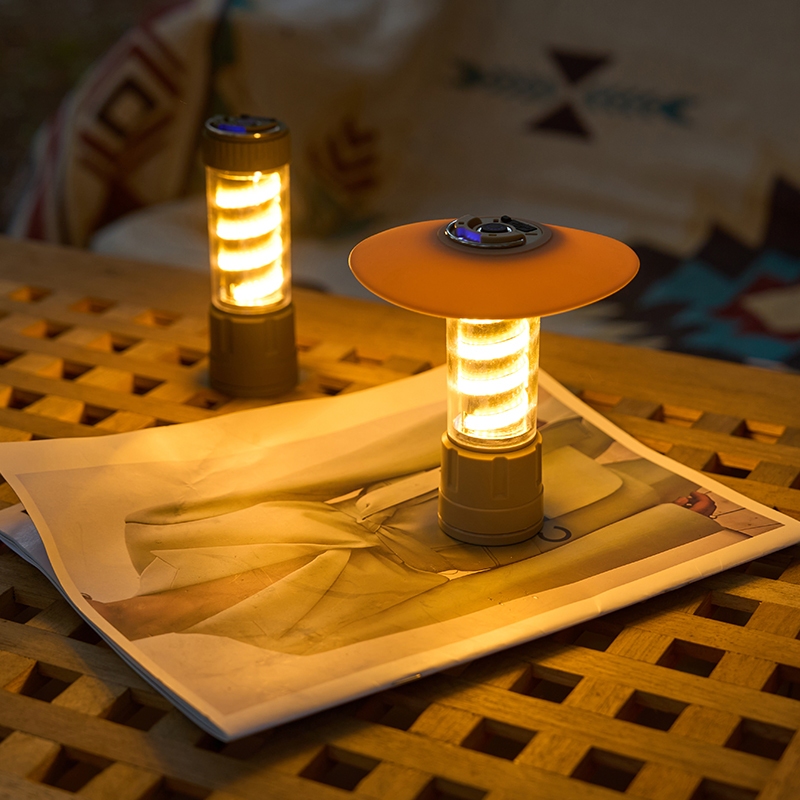 ไฟฉาย LED แบบชาร์จไฟ สําหรับตั้งแคมป์ มัลติฟังก ์ ชั ่นกลางแจ ้ งไฟฉาย Camping บรรยากาศ Light