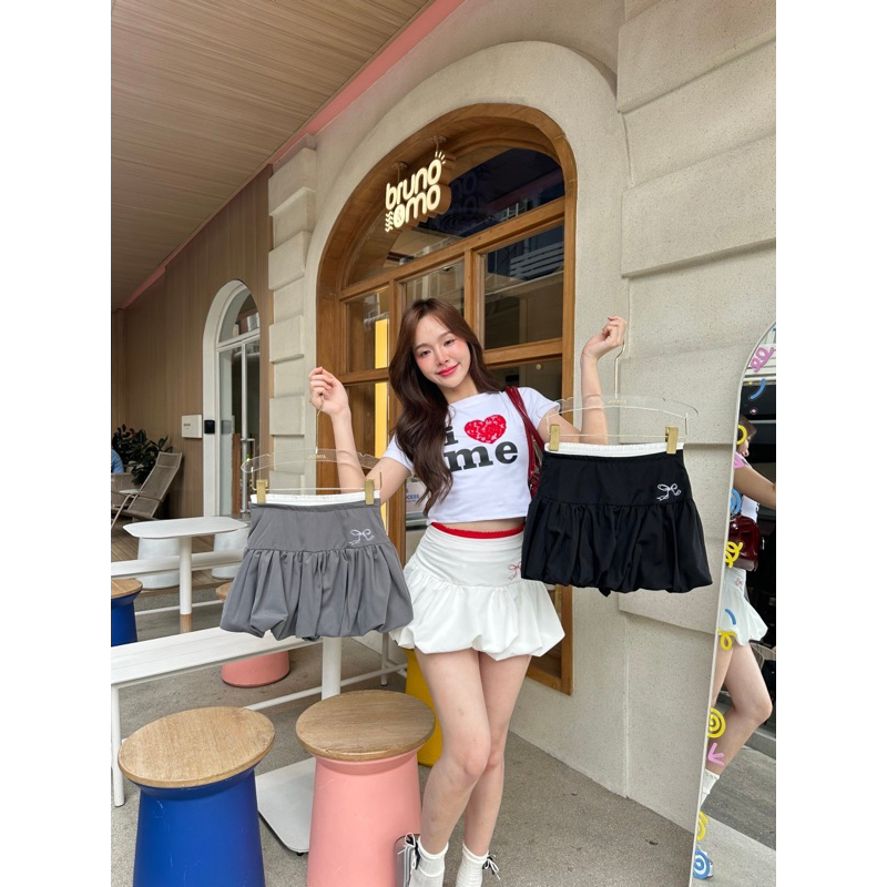 กระโปรงบอลลูนปักโบว์ข้าง มีซับในแต่งขอบปักโบว์
