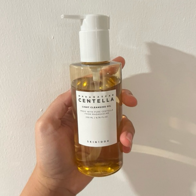 SKIN1004 Madagascar Centella Light Cleansing Oil 200 ml.