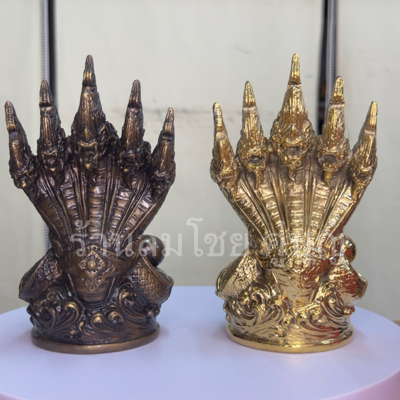 พญานาค5เศียรเนื้อทองเหลืองขนาด3นิ้วสูง6นิ้ว