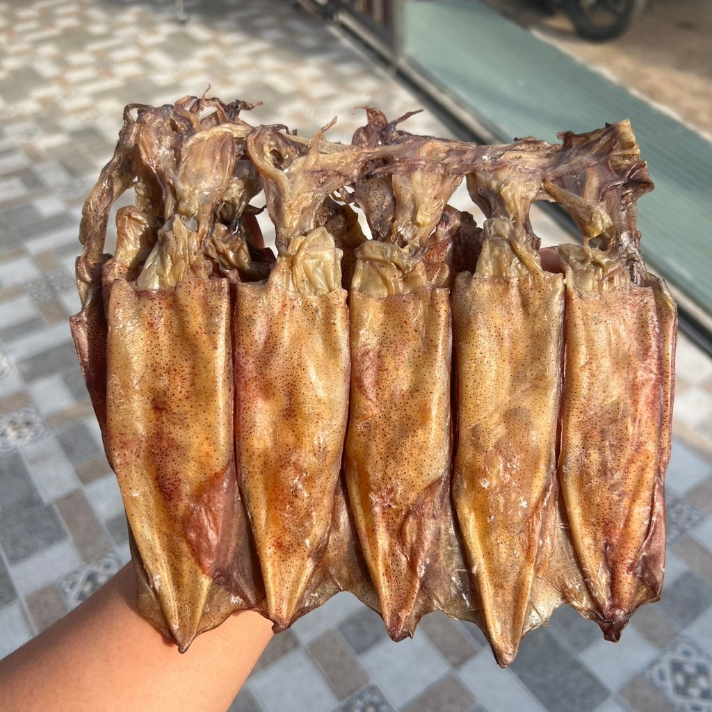 แพไข่ใหญ่ จัมโบ้ ไข่แน่นๆ ตัวใหญ่ๆ ไม่ใส่สาร ไม่ยัดไส้ สดใหม่จากทะเลปากน้ำปราณ