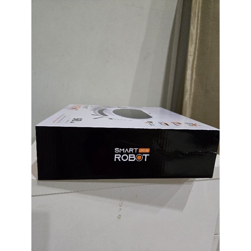 เครื่องดูดฝุ่นอัตโนมัติ Smart Robot LRC-02