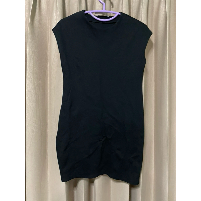 เครสมือสอง จาก Zara ซื่อจาก ที่ UK ค่ะ