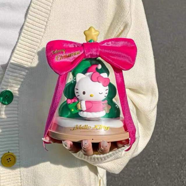 ~｡.:♡ Hello kitty christmas tree โคมไฟคิตตี้คอลคริสมาสต์ พร้อมส่งที่ไทย