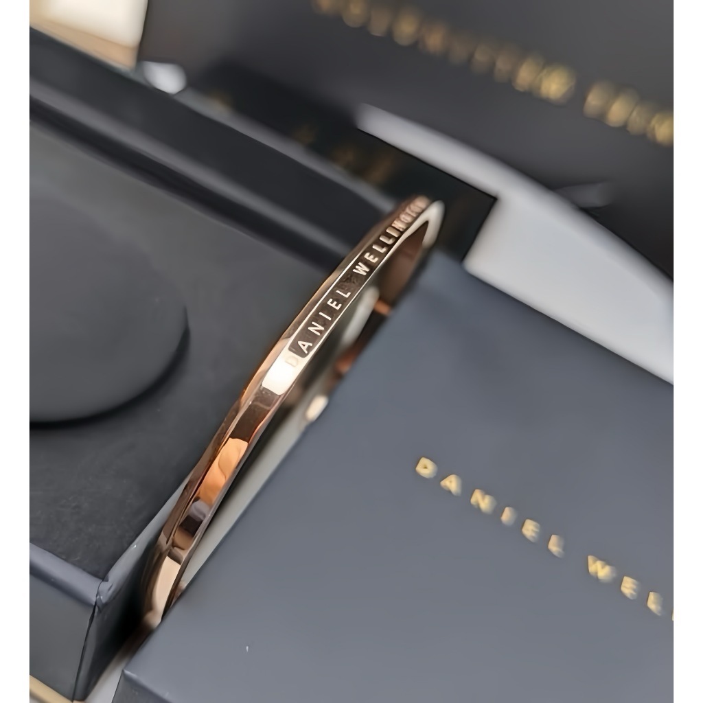 เกรด 1:1 กำไล+พร้อมกล่อง พร้อมส่ง ส่งไว กำไล DW (rose gold)