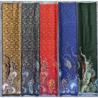ผ้าลายไทย ผ้าถุงลายไทย เนื้อผ้าบาติก ไม่ลื่น ไม่มัน รับประกันคุณภาพสีสวย สีสด คุณภาพดีถูก