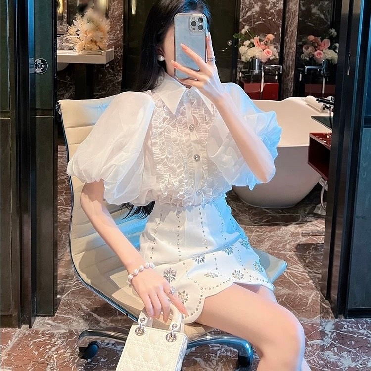 {พร้อมส่ง}รุ่น(AR-แขนบอลลูนขาวล้วน12)เสื้อแขนสั้นผ้าคอตตอน100%สีขาวเสื้อคอปกแขนบอลลูนอำพรางต้นแขนแต่งงานปัก3มิติด้านหน้า