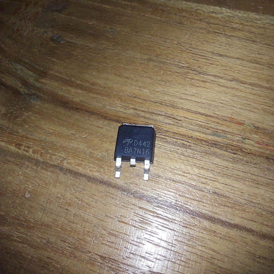 D452 MOSFET 25v 30a N-Channel
