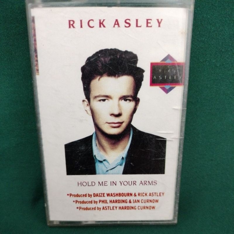 เทปคาสเซ็ทเพลง rick asley - hold me in your arms มือสอง
