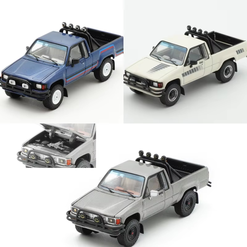 1985 Toyota Hilux SR5 Blue/ grey1:64 (GCD)