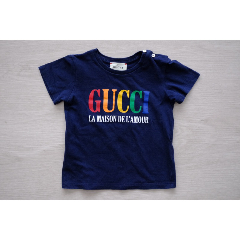 เสื้อยืดเด็ก Gucci สีกรม ของแท้ มือสอง Size 18M