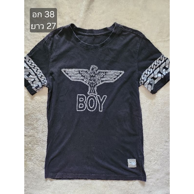 เสื้อยืดคอกลมสกรีนลายป้าย Boy London