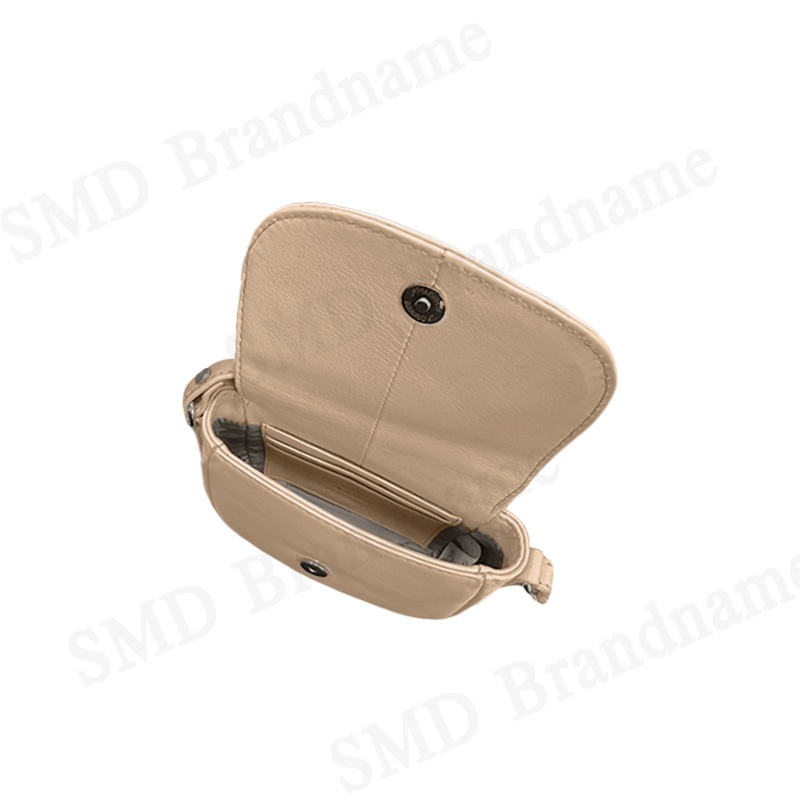 CK Calvin Klein กระเป๋าสะพายข้าง รุ่น Saddle Crossbody Bag (Nude) Code: L06 W1083 - รูปที่ 4