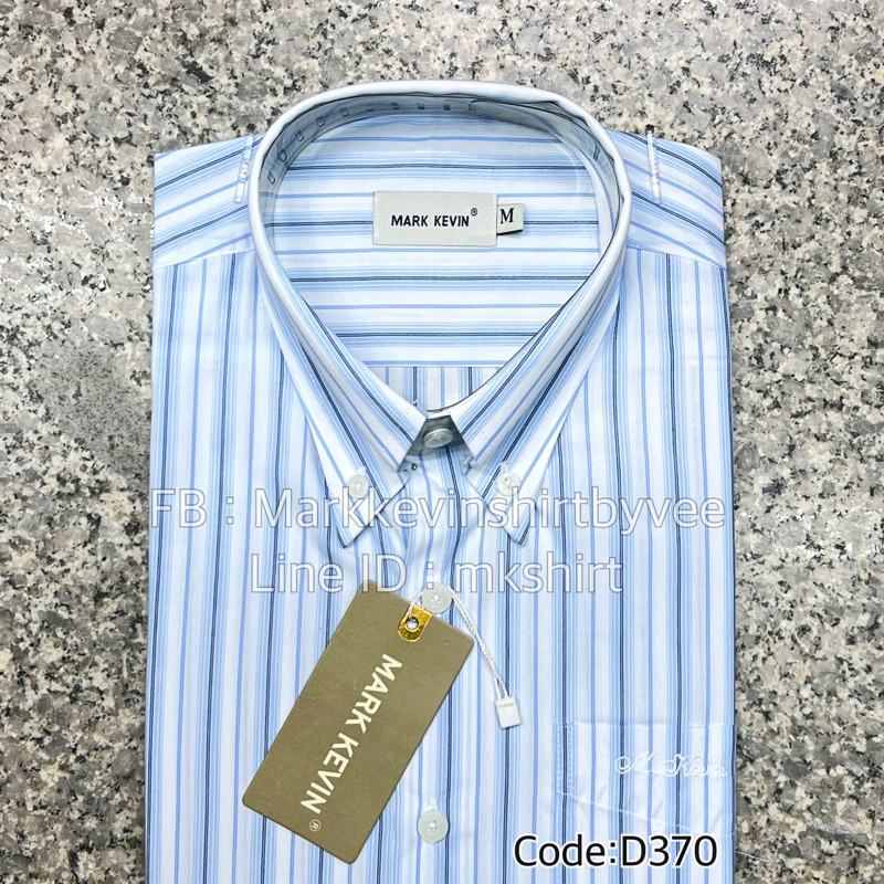 เสื้อเชิ้ตลายริ้ว สีขาว-ฟ้า แขนสั้นนะคะ